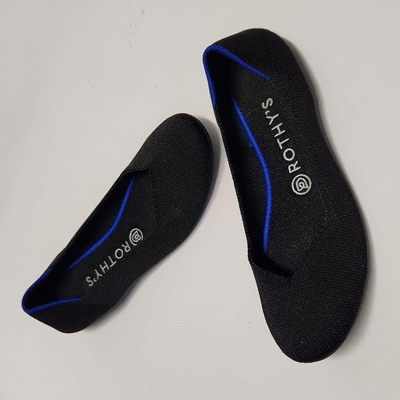 Rothys Solid‎ Black Flats - Picture 9 of 10